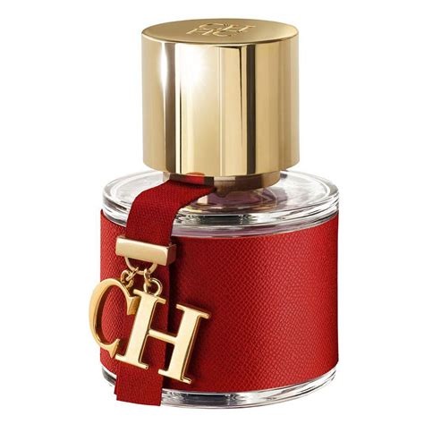 chanel carolina herrera